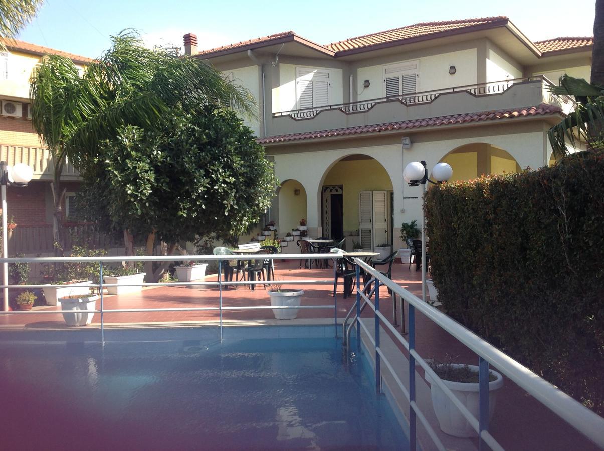 מיסטרביאנקו Hotel La Villa מראה חיצוני תמונה