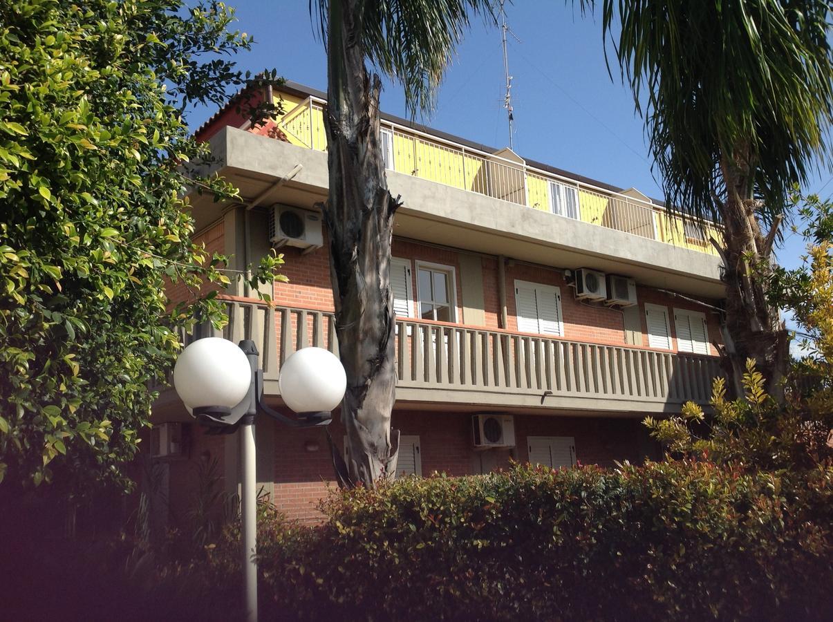 מיסטרביאנקו Hotel La Villa מראה חיצוני תמונה